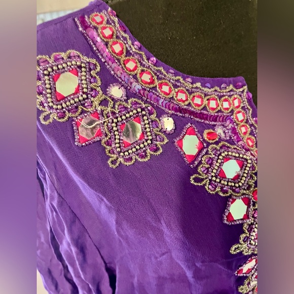 Chico's Purple and Pink Gradient Top with embellishment NWOT - Picture 4 of 6